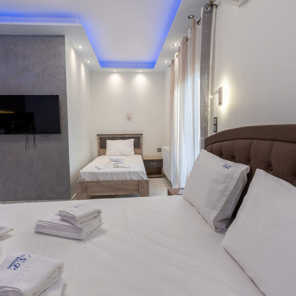 Room 201 2